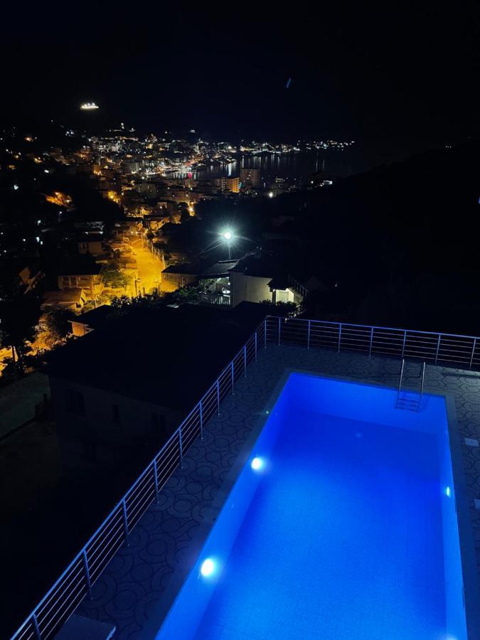 Vitamin Sea Saranda Extérieur photo